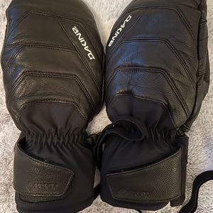 DAKINE Sequoia GORE-TEX Mittens - Women's Size Small
